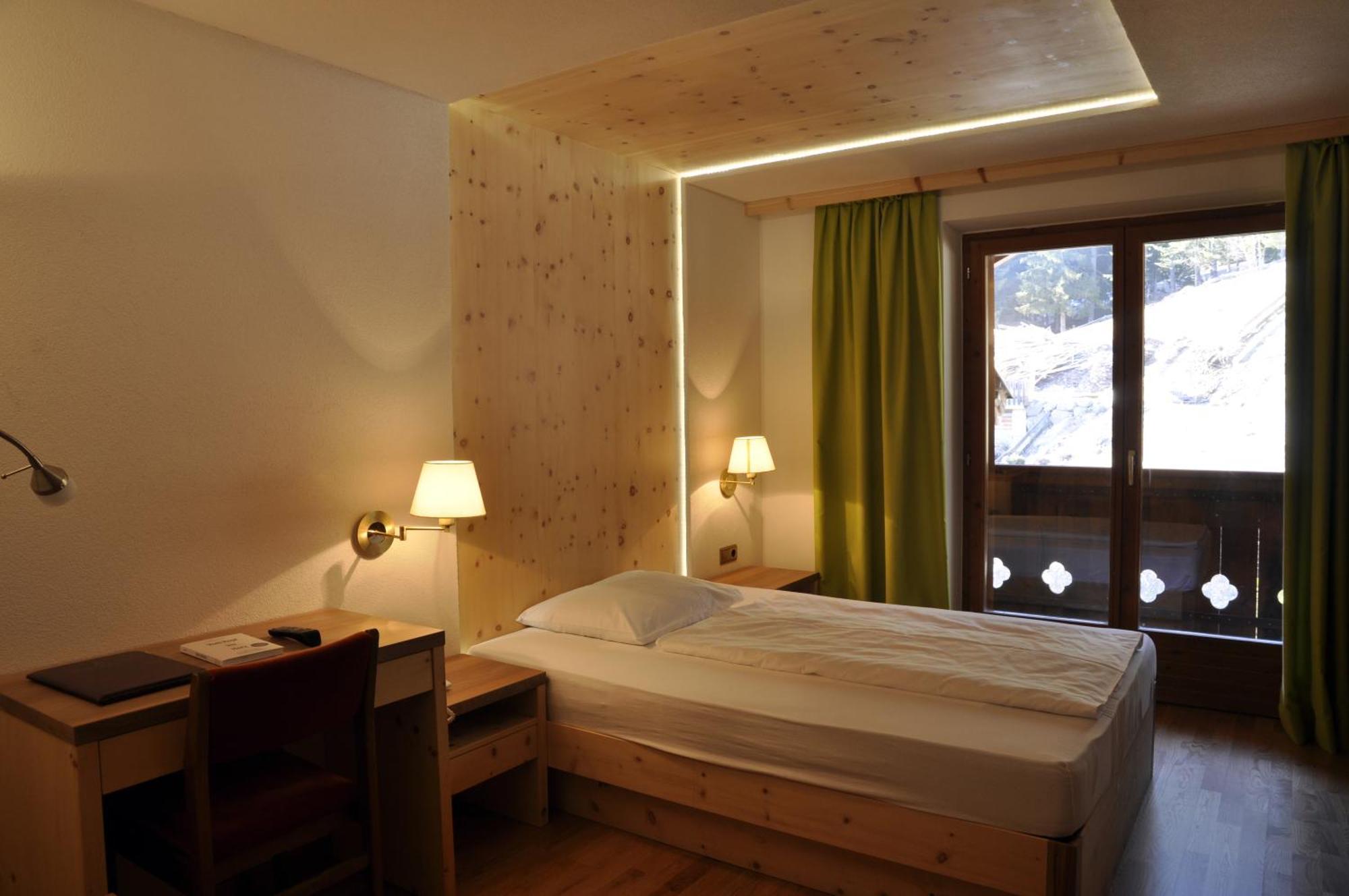 Hotel Pine Tires Oda fotoğraf