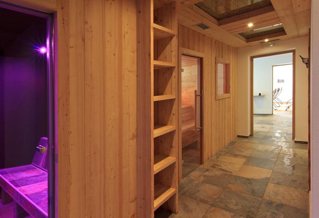 Hotel Pine Tires Dış mekan fotoğraf